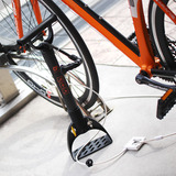 盗難を防止できる自転車用空気入れ「能率ポンプ」