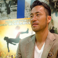 サッカー日本代表・吉田麻也、後輩にエール「責任と誇りを持ってプレーを」…『ペレ 伝説の誕生』7/8公開 画像
