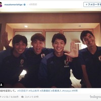 サッカー日本代表・森重真人、FC東京組＆87年組の記念写真「みんなそれぞれのチームで頑張ろう！」 画像