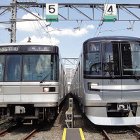 東京メトロ、新型電車がクリスマス運行 画像