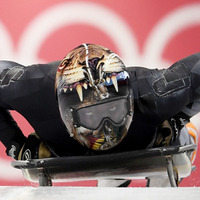 【平昌オリンピック】ガーナ初のスケルトン選手の壮絶な人生…謎のデザインのヘルメットに込められた思い 画像