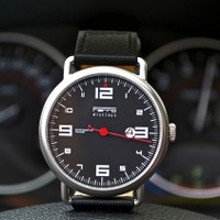 スポーツカーのスピードメーターにインスパイアされたシンプルな時計「Ferro Watch」　バンクーバー 画像