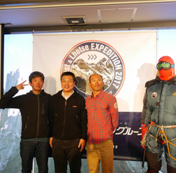 ICI石井スポーツ社長、エベレストとローツェの二座連続登頂に挑戦