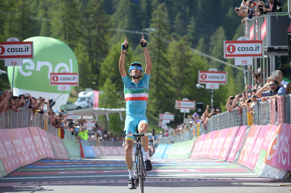 アスタナのビンチェンツォ・ニーバリ（イタリア）が「ジロ・デ・イタリア2016」で優勝