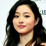 石原さとみ「私なんかでいいの？」Max Maraアンバサダーに
