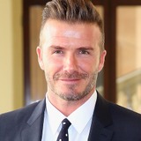 ベッカム、確執を否定…チャリティーマッチでファーガソン元監督と共演