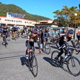 廃線の自転車道を巡る「自転車散歩サイクリング大会」…吉井川沿いの景色を楽しむ