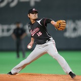 最多勝の涌井秀章、現状維持でサイン「来季は優勝したい」