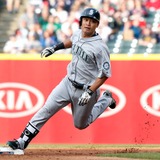 青木宣親が決勝三塁打、マリナーズの勝利に貢献