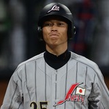 広島・新井貴浩、プロ野球史上42人目の300号本塁打「みんなに感謝しています」