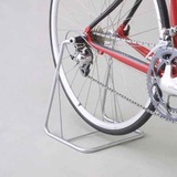 箕浦、ディスプレイスタンド「DS-70」を発売