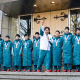 青学、箱根駅伝優勝をキャンパスで報告…選手たちの言葉