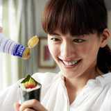 綾瀬はるか、生しょうゆを注ぐ量の“加減テクニック”を自画自賛