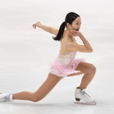本田真凛、妹・望結撮影による自身のバックショット公開…「美脚すぎる」と反響