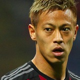 本田圭佑＆長友佑都＆香川真司、豪華3ショットに大反響「やばい！失神しそう…笑」