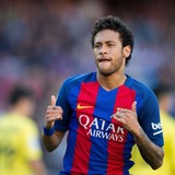 注目を集めるネイマールの去就、同僚ブスケツは静観「知ってるのは本人だけ」