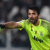 成功の秘訣を聞かれ、両親に感謝するブッフォン