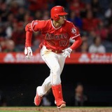大谷翔平、神様ルース以来97年ぶり偉業…1号3ラン含む圧巻3安打で大勝に貢献　