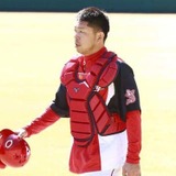 石原慶幸、広島捕手初の1000本安打…球団史に名を残すキャッチャーに