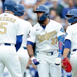 【MLB】ドジャースが首位通過、4月はNL西地区が大混戦に　4球団が勝ち越しも……一人負けロッキーズは早くも「借金20」