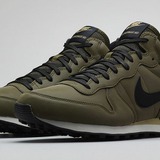 ナイキ、秋冬向けのスニーカーとしてInternationalist MIDを発表