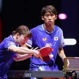吉村真晴、大藤沙月ペアが中国の世界1位ペアに大金星　3－1撃破でベスト4進出、メダル確定で優勝争いにも参戦へ【世界卓球2025】