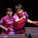 吉村真晴、大藤沙月ペアが中国の世界1位ペアに大金星　3－1撃破でベスト4進出、メダル確定で優勝争いにも参戦へ【世界卓球2025】