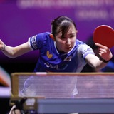 早田ひな、中国選手撃破で2大会連続メダルに王手　世界23位・石洵瑶を4－2で下し大藤沙月に続き8強入り【世界卓球2025】