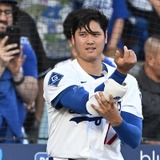 【MLB】大谷翔平の“二刀流”は忙しい……同僚マンシーは感銘「水も飲まずにヘルメットを被って打席に立った」
