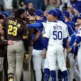 【MLB】「ドジャースとパドレスは犬猿の仲」米記者がライバル関係に言及も……地元メディアは否定「パ軍ファンが感情的になっているだけ」