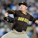 【MLB】「何が何だか」緊急登板の松井裕樹、“大荒れ試合”でピンチ切り抜けメジャー初セーブ　守護神が大谷翔平に死球与えて退場に……