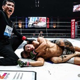 【超RIZIN.4】「爆発力が半端じゃない」安藤達也、“壮絶”な2試合連続チョーク一本勝ち　ヤン・ジヨンはタップ後に失神……衝撃のラスト「救助まで完璧」