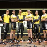 ベルキンの選手たちが地元オランダでスピードスケートを観戦