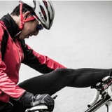 スゴイの秋冬用サイクリングタイツは3タイプ