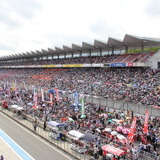 【SUPER GT 第2戦】2日の総来場者数が9万人を突破…イベント多数、チェッカーは大砂嵐関