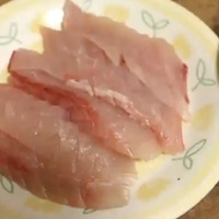 八丈島で天然のカンパチを釣って食べる…ニコニコ動画