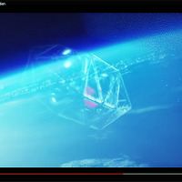 アウディ新モデルは宇宙から飛来？高度3万mの成層圏でホログラム撮影 画像