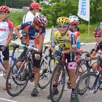 【内灘サイクルロードレース】河北潟干拓地の周回コースが使用される