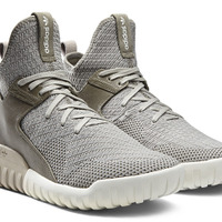 「Tubular X Premium Primeknit」（1万8,200円）