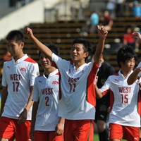 U-15日本ユースサッカー東西対抗戦、最優秀選手賞に奥野耕平