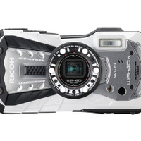 リコーイメージング、水中撮影も可能なコンパクトデジカメ10月23日発売