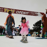 富士山2合目のスキー場「イエティ」、日本一早いオープン 画像