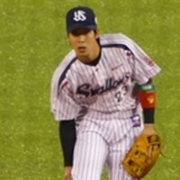 山田哲人