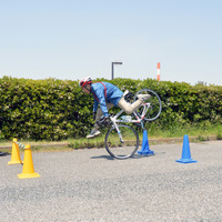 「オトナの自転車学校」は参加者が自らの進歩に驚く3時間の教室