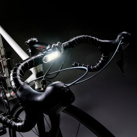 サンワダイレクトの自転車用補助前照灯ライト「800-BYLED7BK」