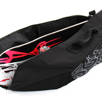スニーカーや工具も収容できる「スケートボードバッグ」発売