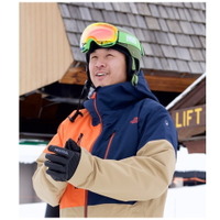 スキーヤーの佐々木明