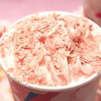 さくら ブロッサム＆ストロベリー ラテ