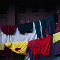 ネパールの人々は朝早くに洗濯物を済ませます