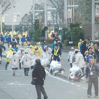 37000人のランナーを陰で支えているのは、10000人を超えるボランティアたちだった